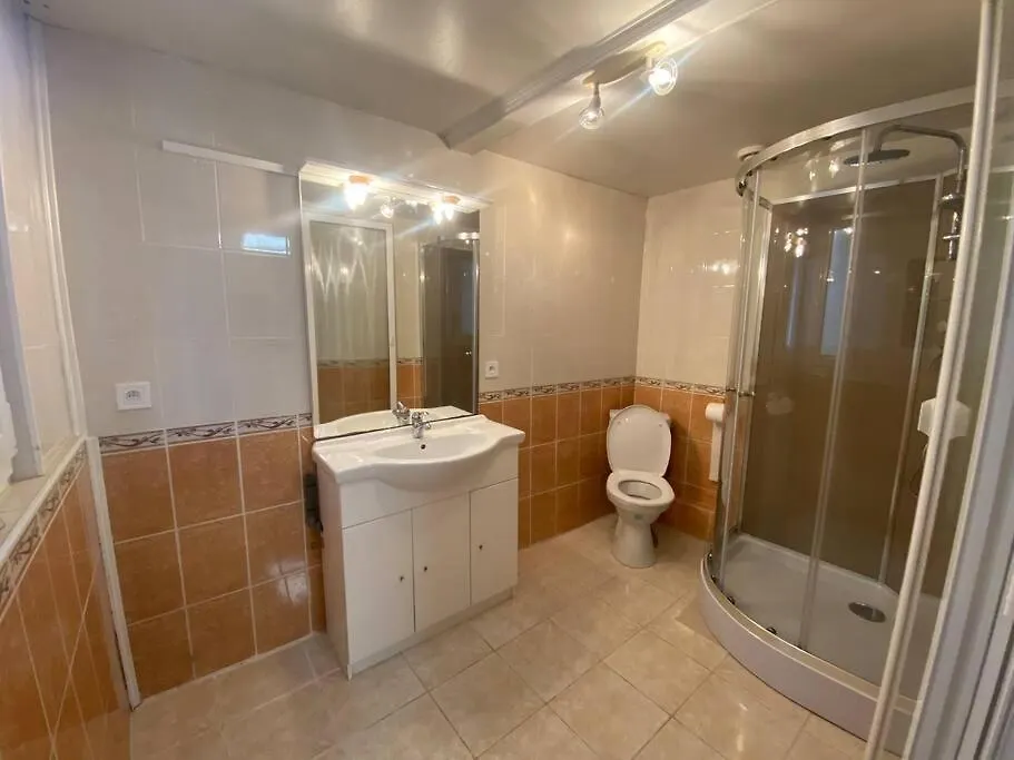 Maison De Rue Centre Ville Mirande  Holiday home Mirande (Gers)
